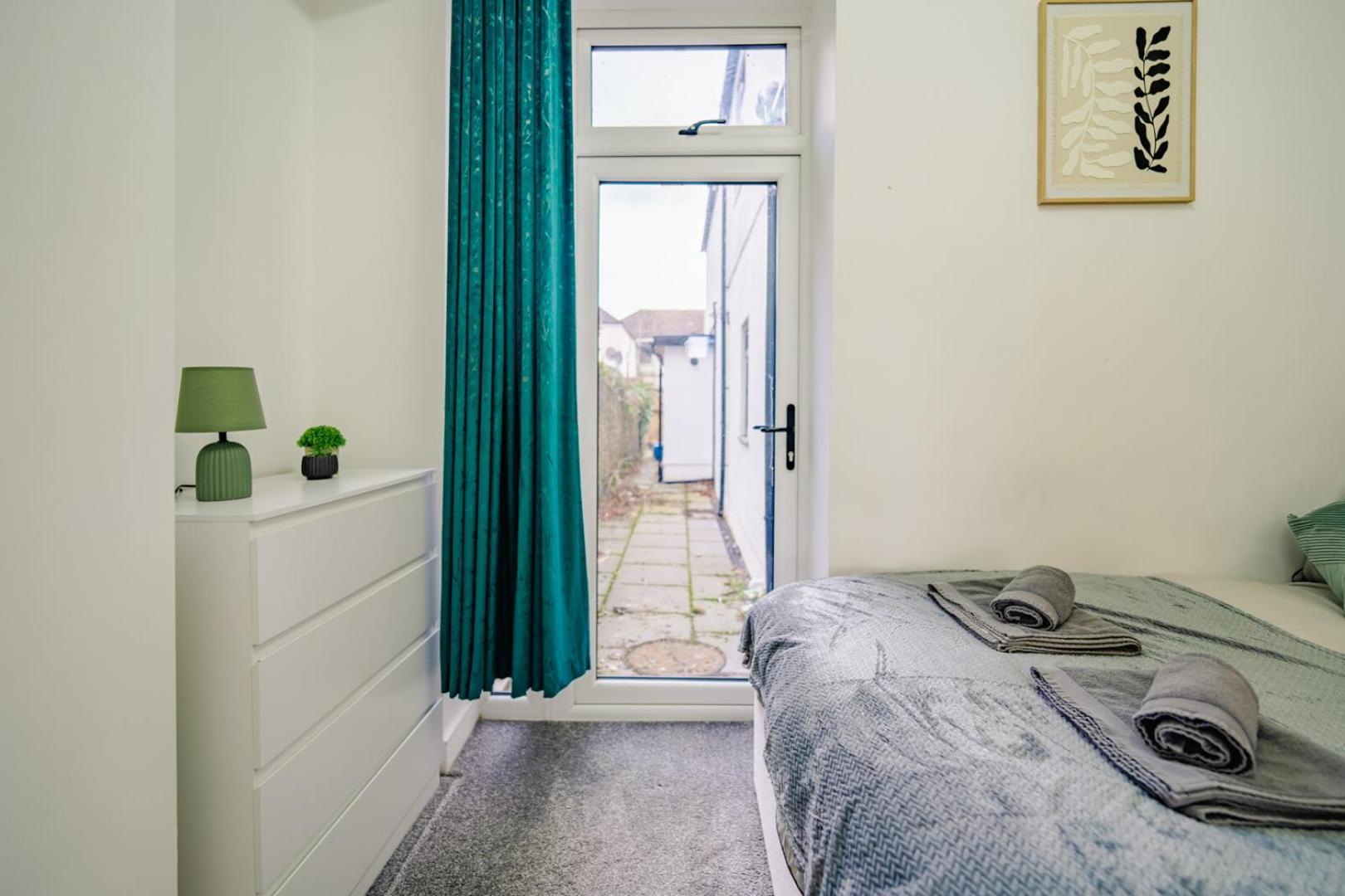 Luxury Apartments In Cardiff City Centre ภายนอก รูปภาพ